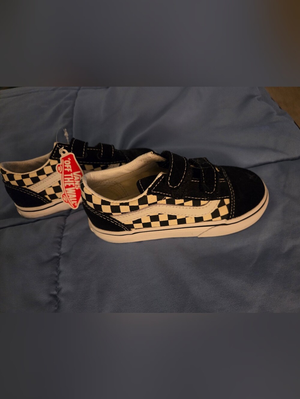 NWT. Vans Kids Checkerboard Old Skool Velcro Sneakers - Black/White